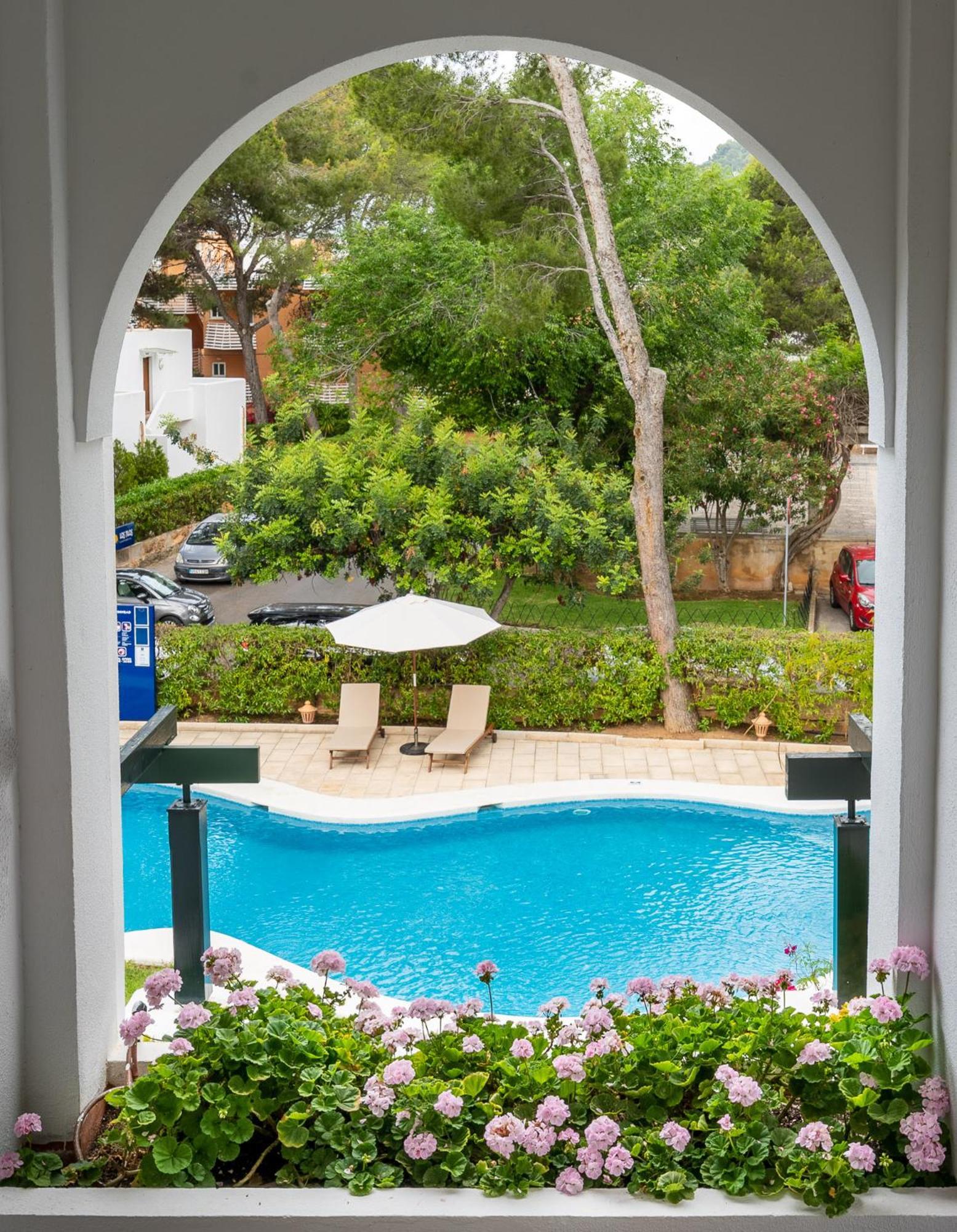 Apartamentos Los Tilos Peguera Luaran gambar